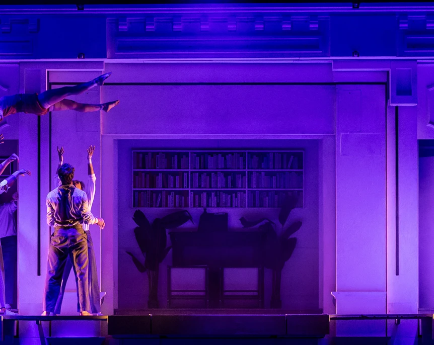 Entre Chiens et Louves © Nikola Milatovic